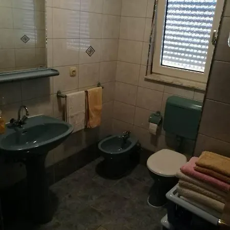 Apartmani Bosko Baraban Dugi Rat Exterior foto